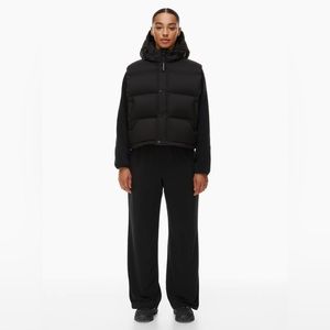 Aritzia Super Puff Shorty Vest - Size Small